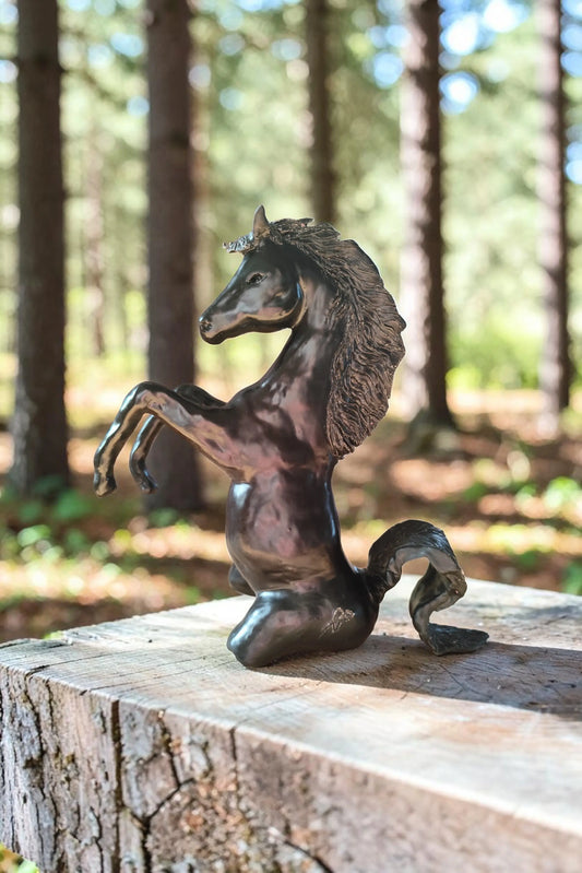 Cheval noir cabré Faîence émaillée céramique artisanale